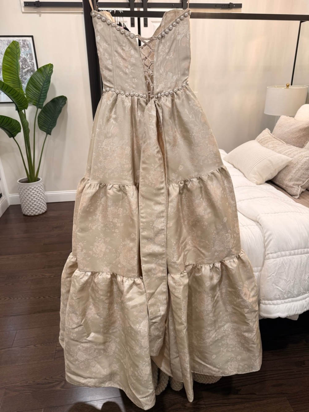 V. CHAPMAN| THE VIVIAN DRESS IN TAUPE WINDSOR BROCADE - Picture 8 of 12